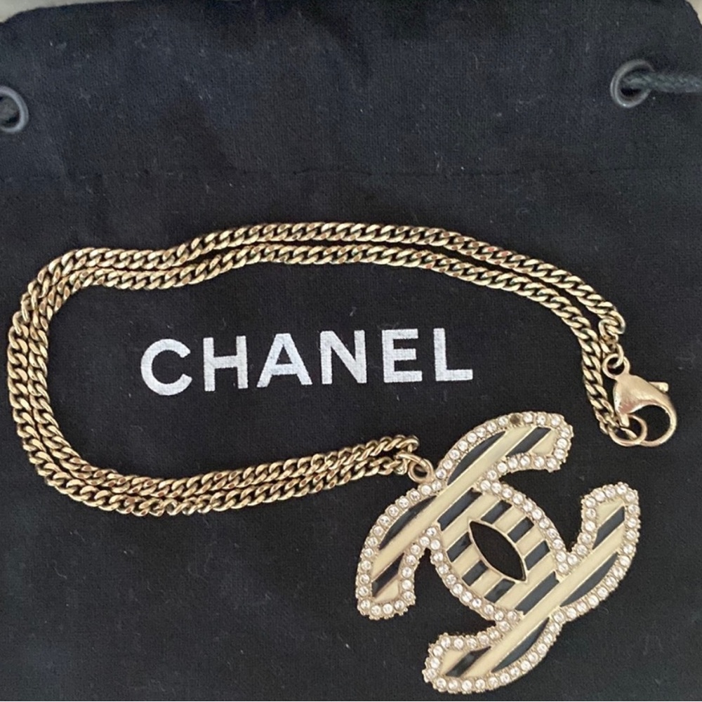Chanel necklace Crystal Enamel striped large CC - Picture 6 of 10